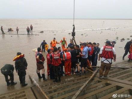 英勇苍溪警民合力，溺水救援谱写生命赞歌