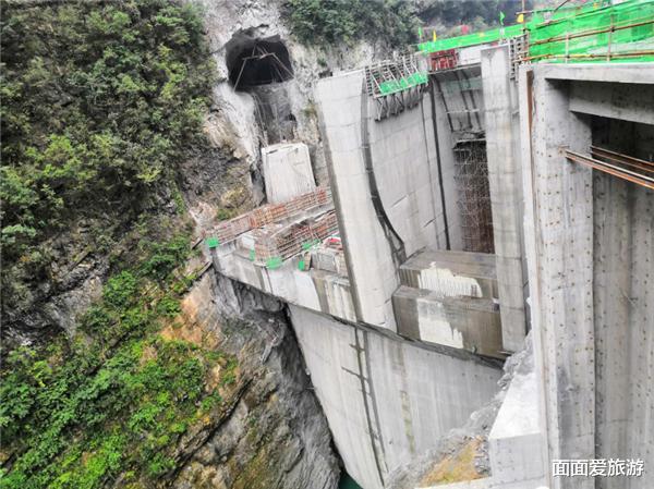 大藤峡水电站建设喜讯连连，美好未来尽展宏图